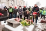 Pawowice. Na cmentarzu przy pomniku i mogile zbiorowej ofiar Marszu mierci 
